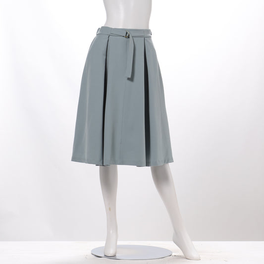 Dカンベルト付きタックフレアスカート