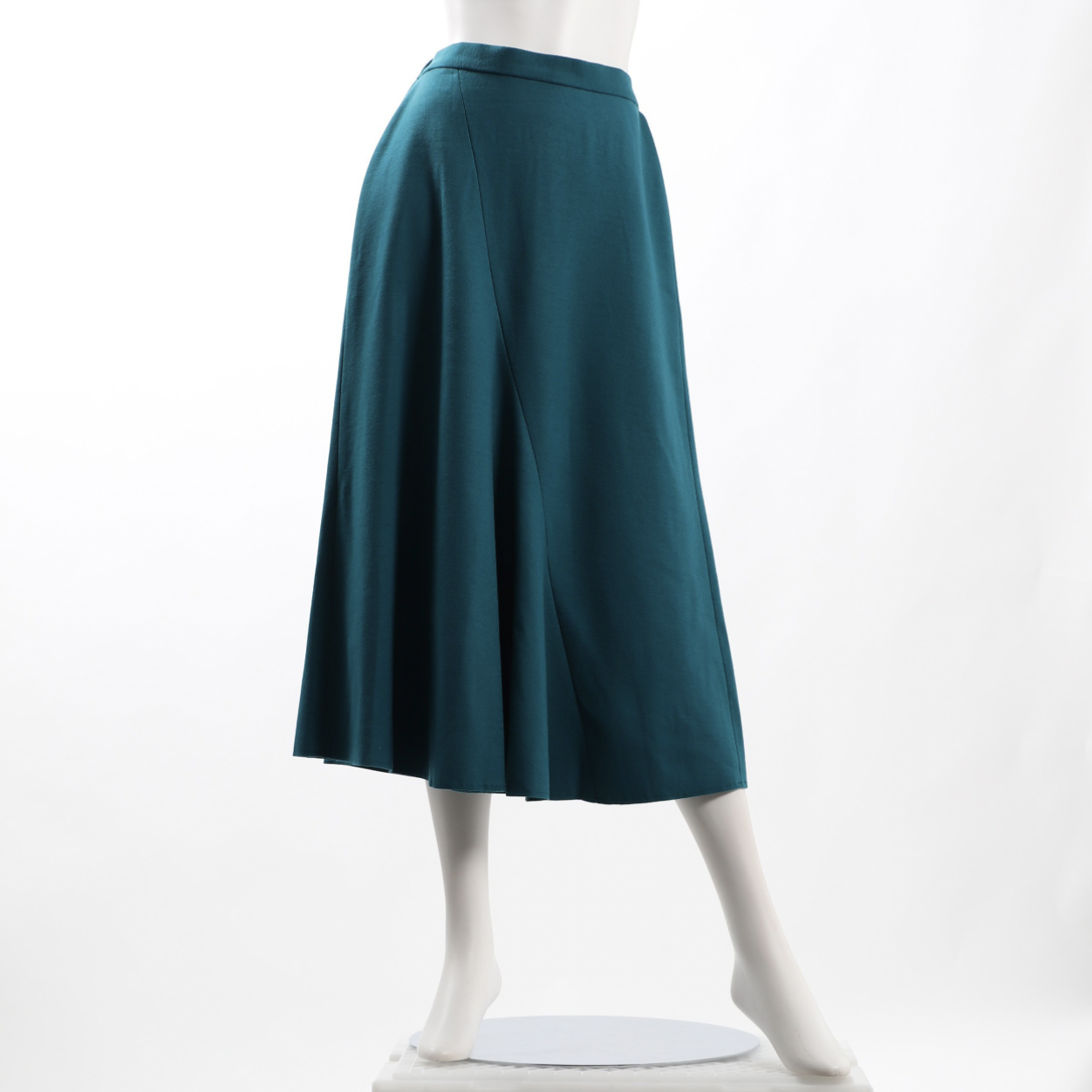 圧縮ウールフレアスカート
