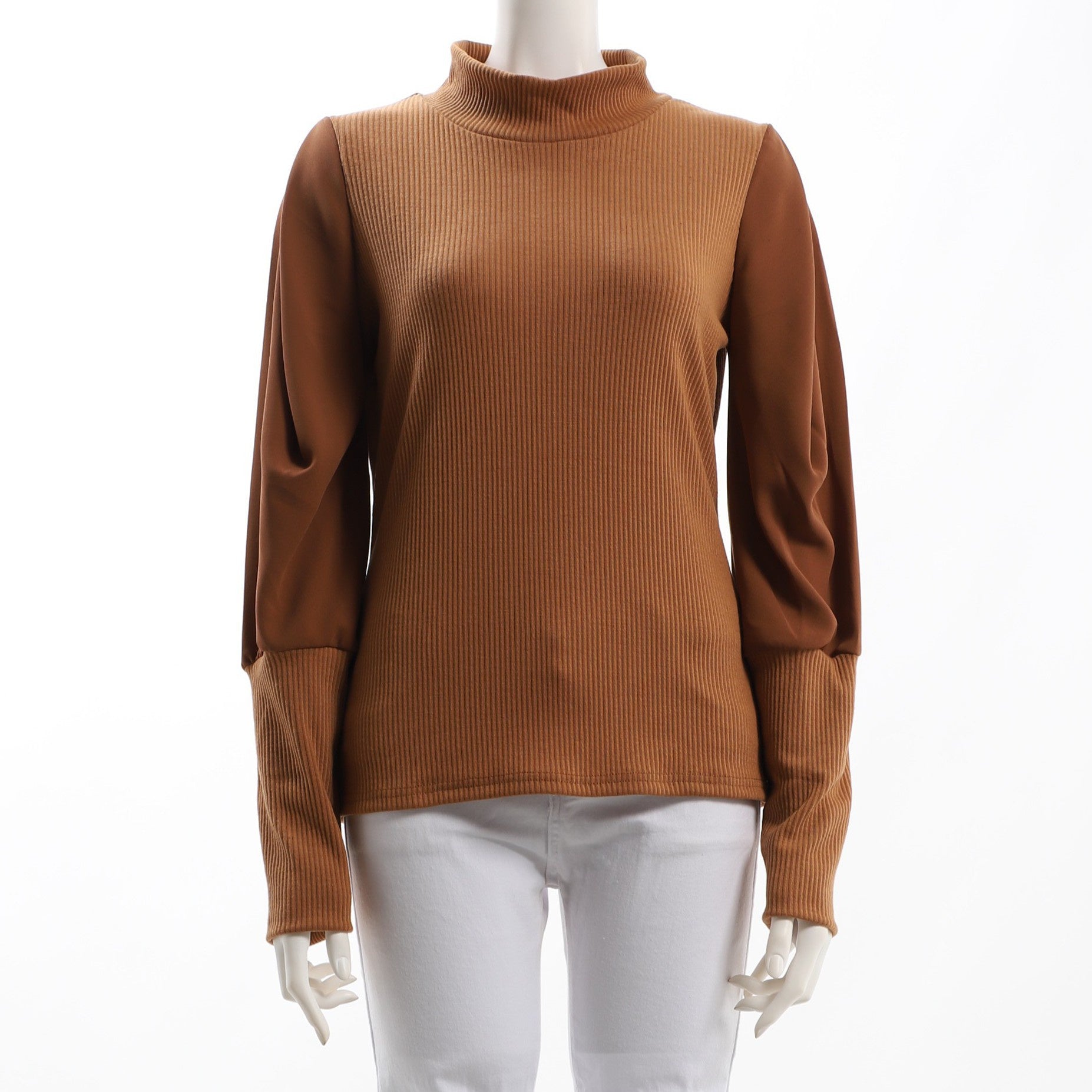 異素材切り替えボトルネックリブニット