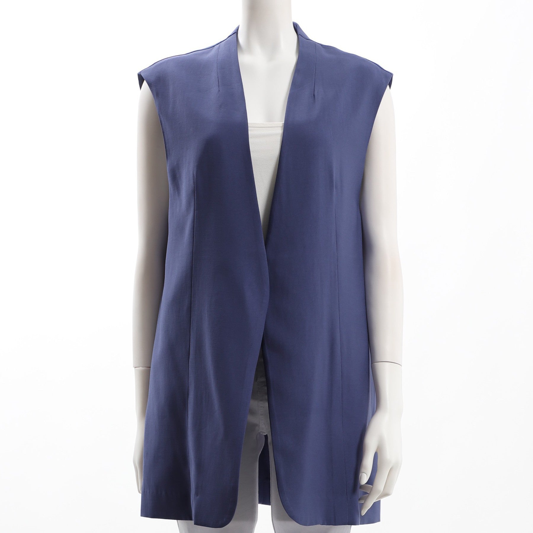 バックスリットジレ