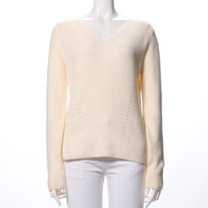 片畦アイレットVネックニット