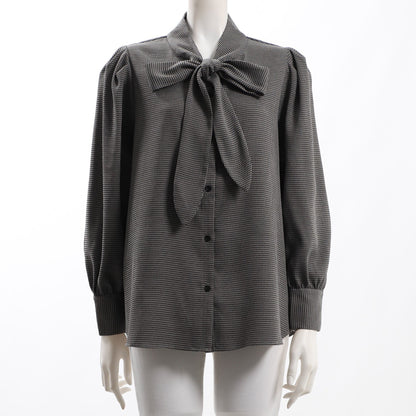 パフスリーブボウタイブラウス