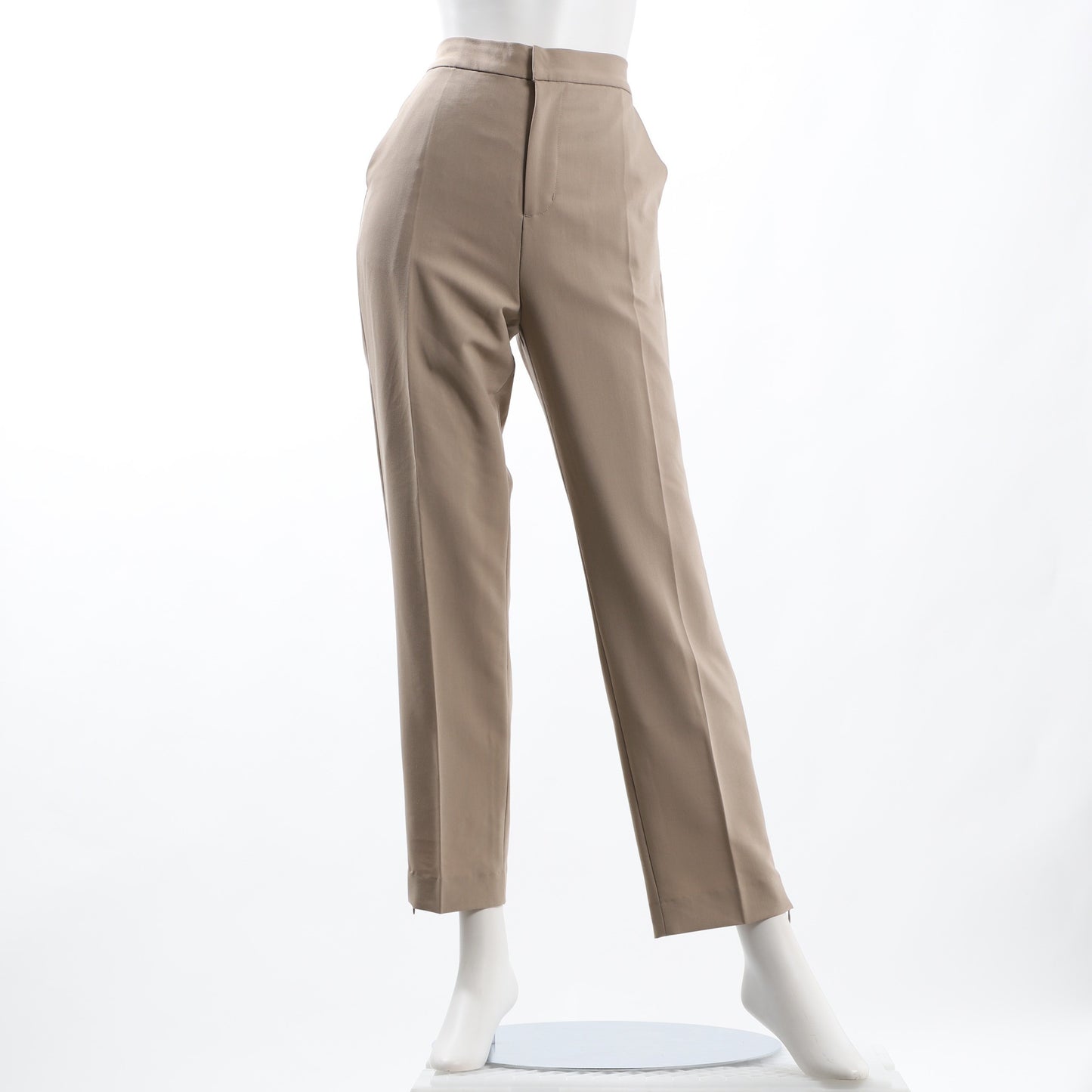 バックゴムテーパードパンツ