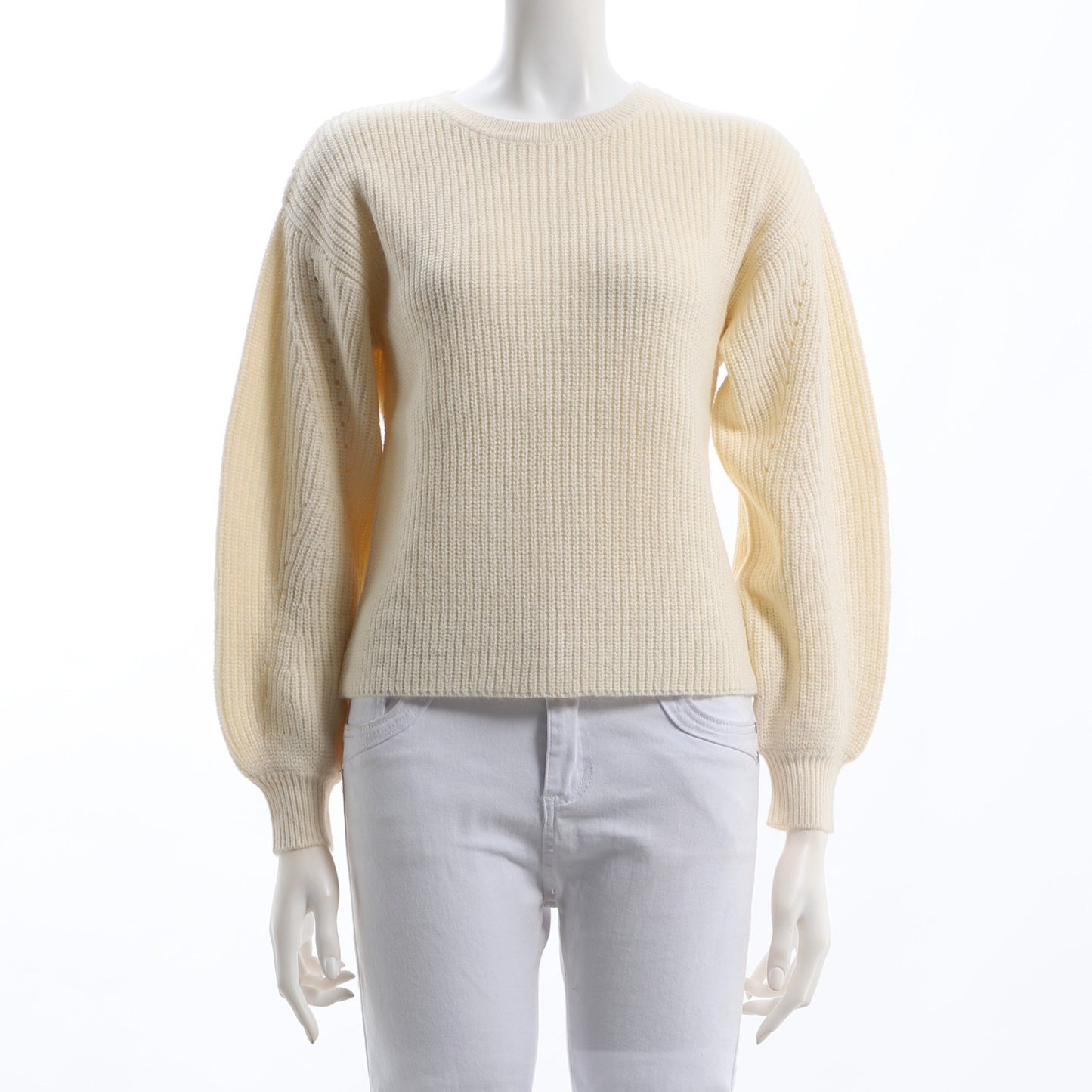 クルーネックニット