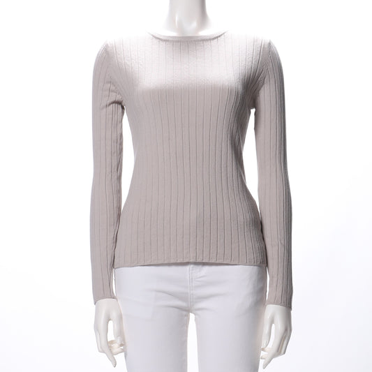 シンプルリブニット