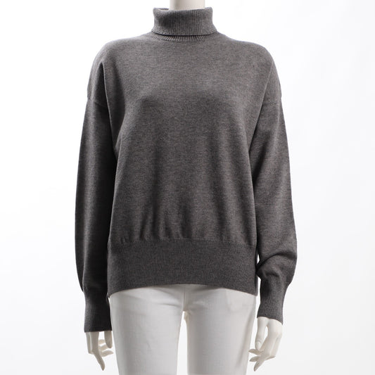 バックシームデザイントタートルネックニット