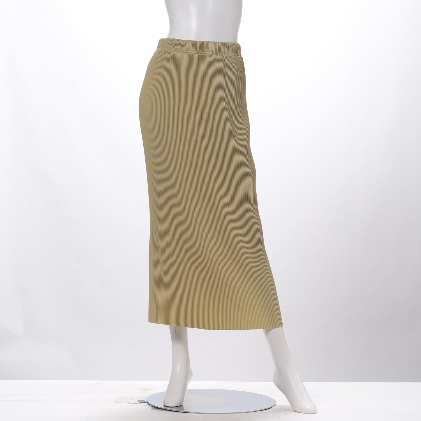 細かなプリーツデザインロングタイトスカート