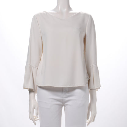 フレア袖トップス