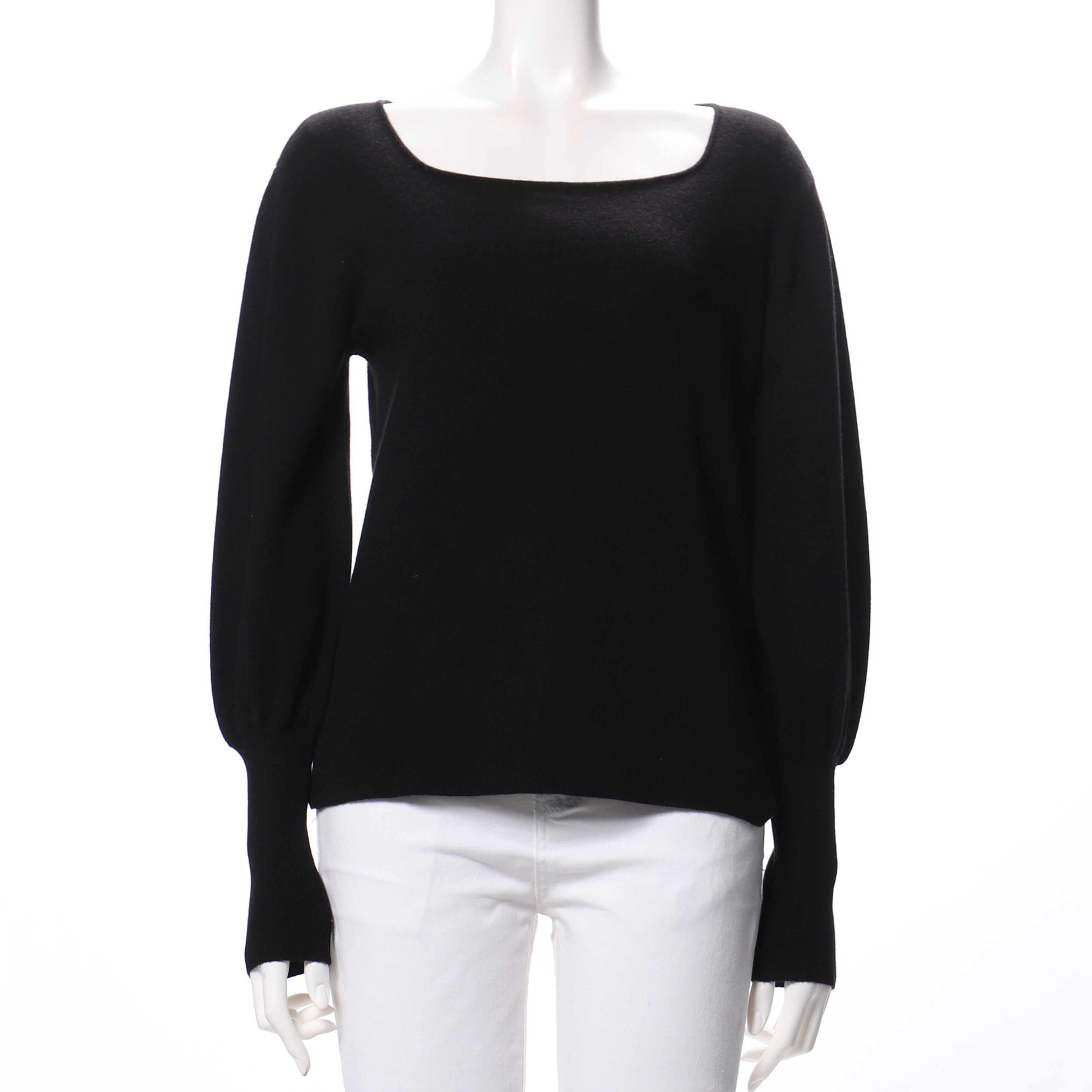 ふんわり袖スクエアネックニット