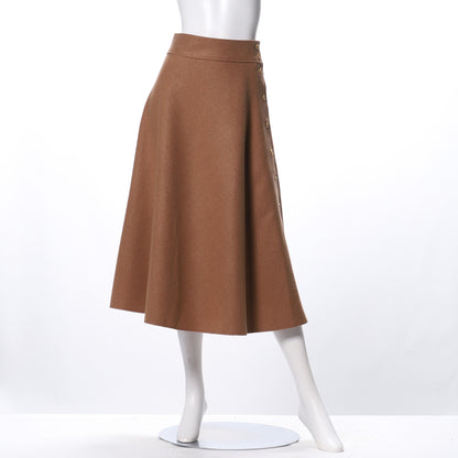 サイドボタンデザインフレアスカート