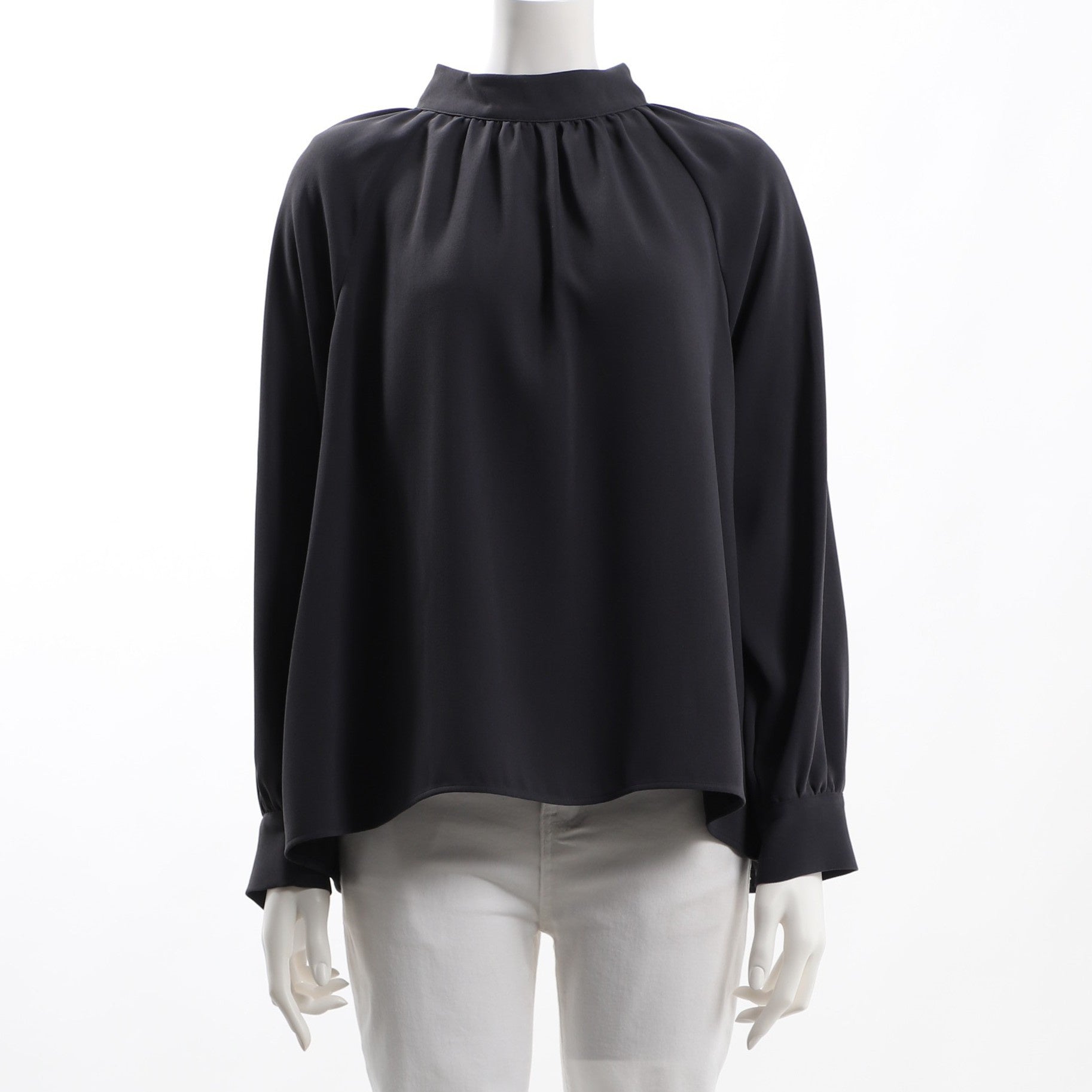 ダブルクロスギャザーネックブラウス