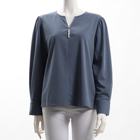 パール装飾オープンフロントネックブラウス