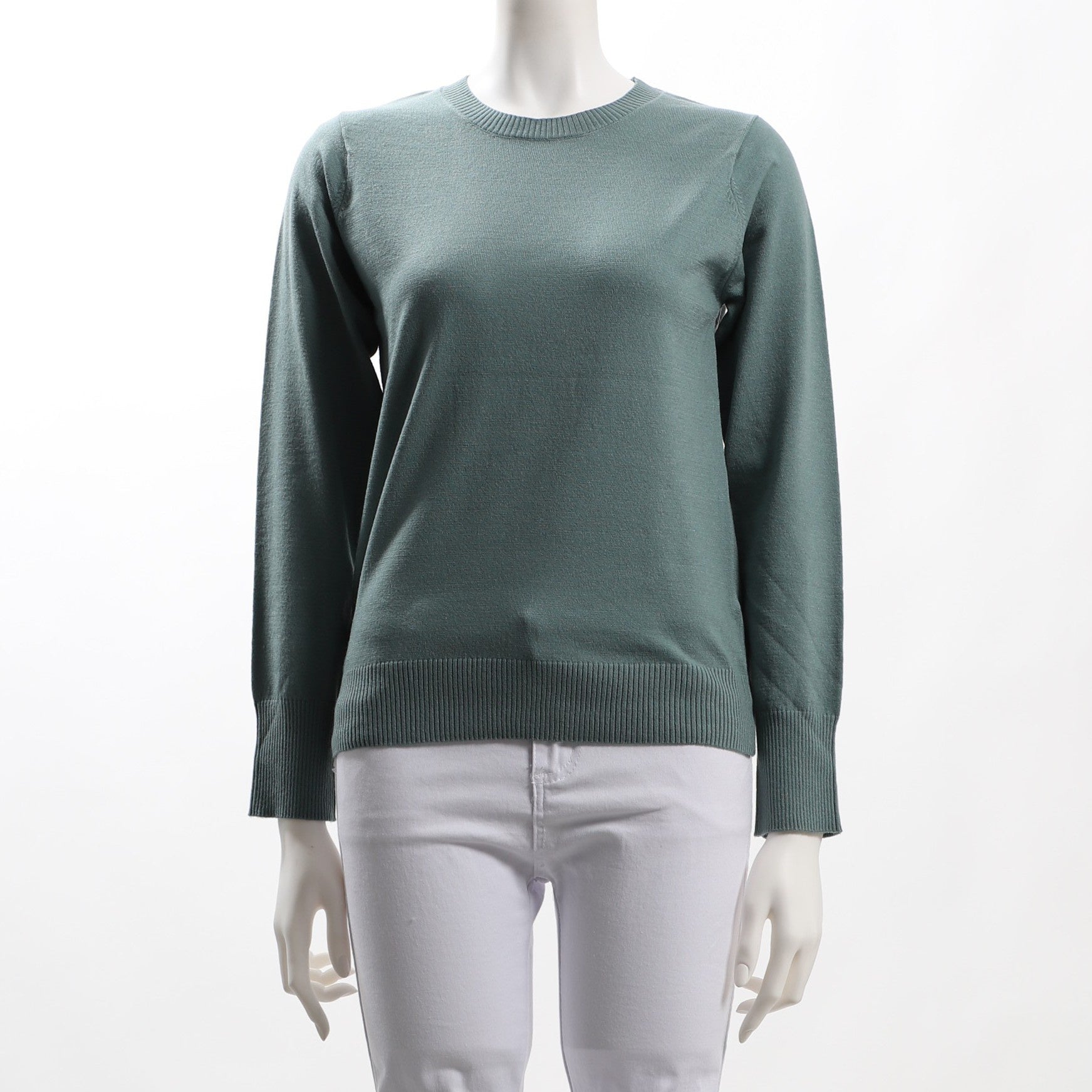 ベーシッククルーネックニット