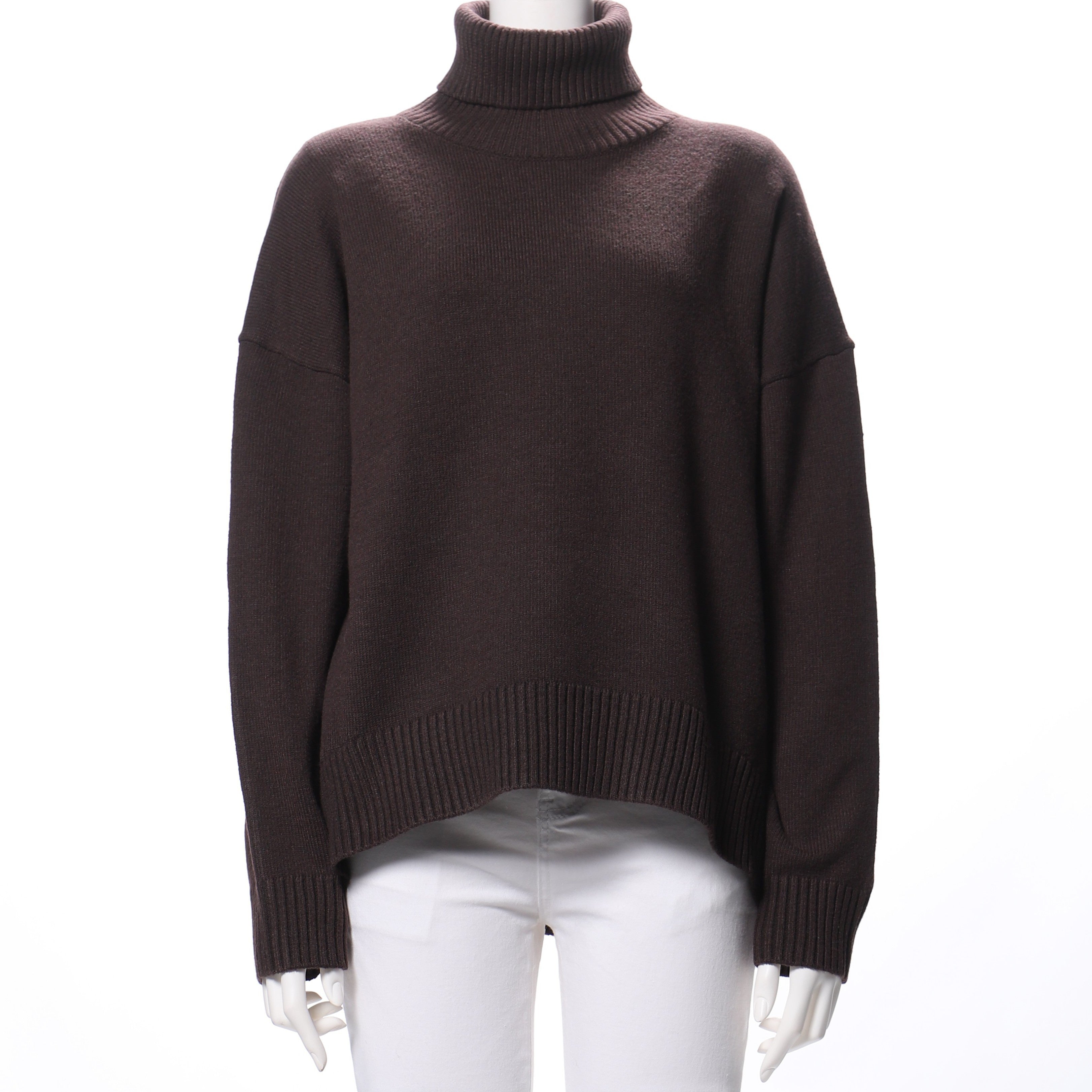 ドロップショルダータートルネックニット