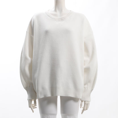 ドロップショルダーラウンドネックニット