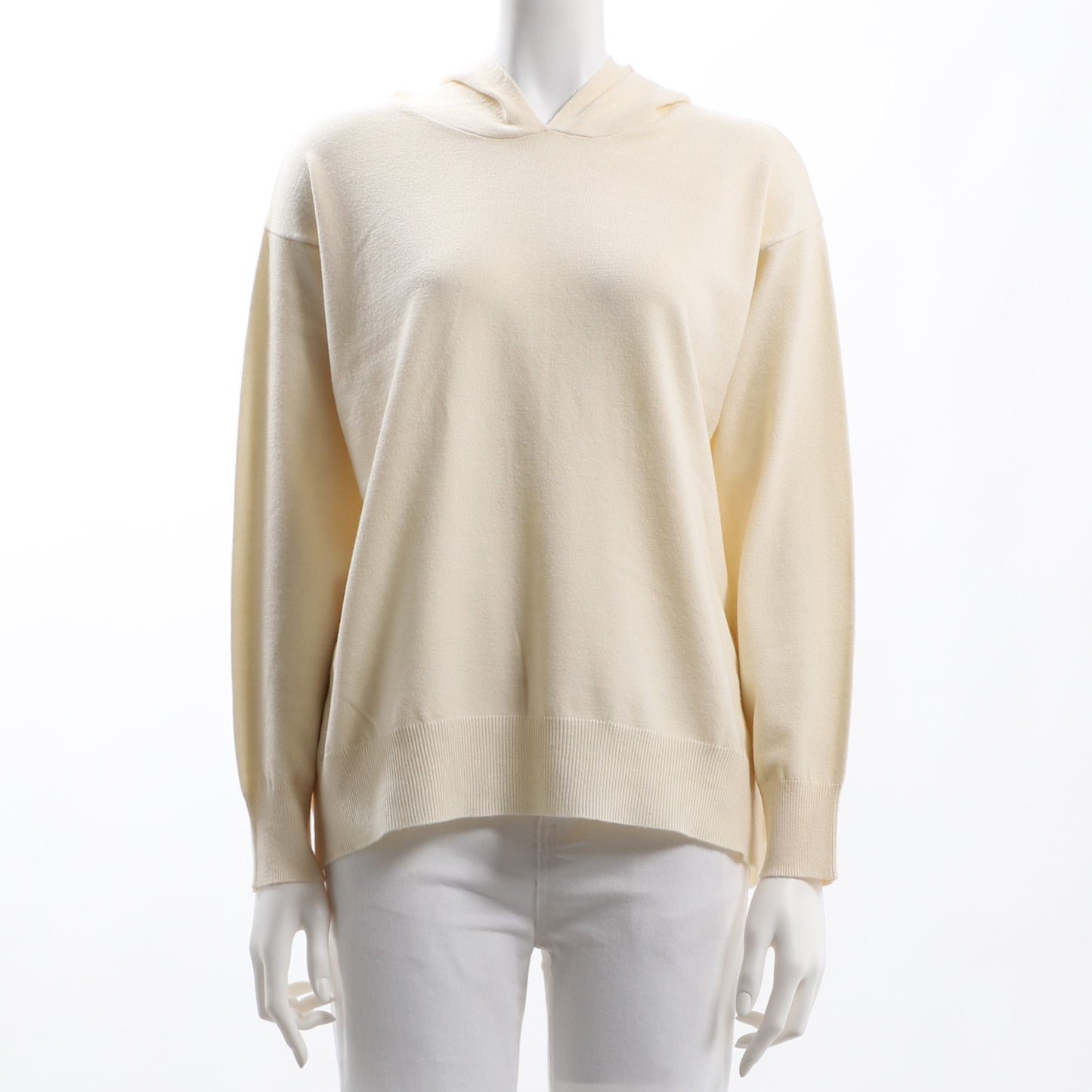 ゆったりフード付きニット