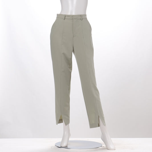 フロントスリットテーパードパンツ