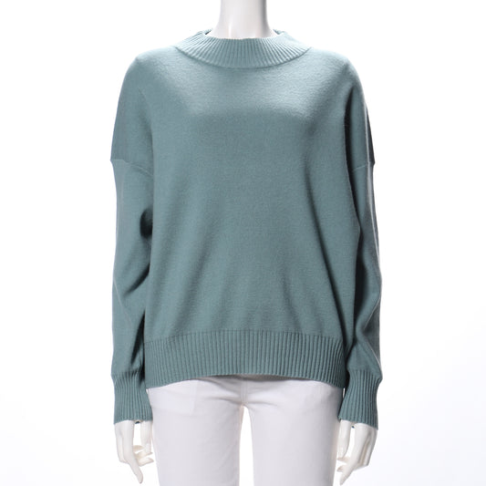 ゆったりデザインクルーネックニット