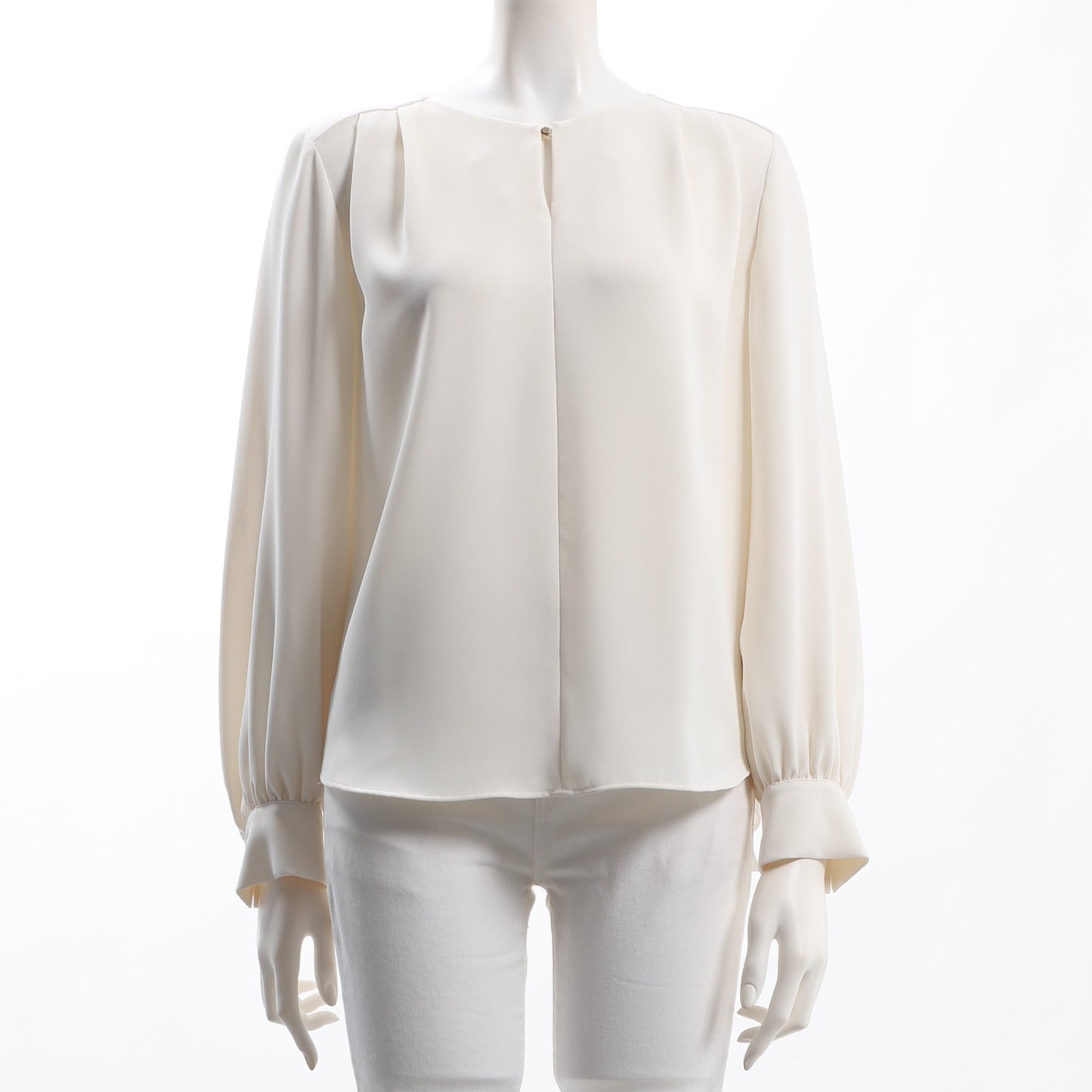 Vネックボリューム袖ニット