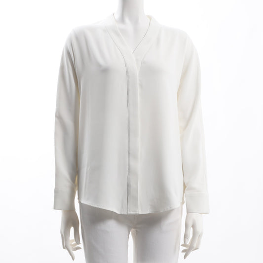 Vネックブラウス