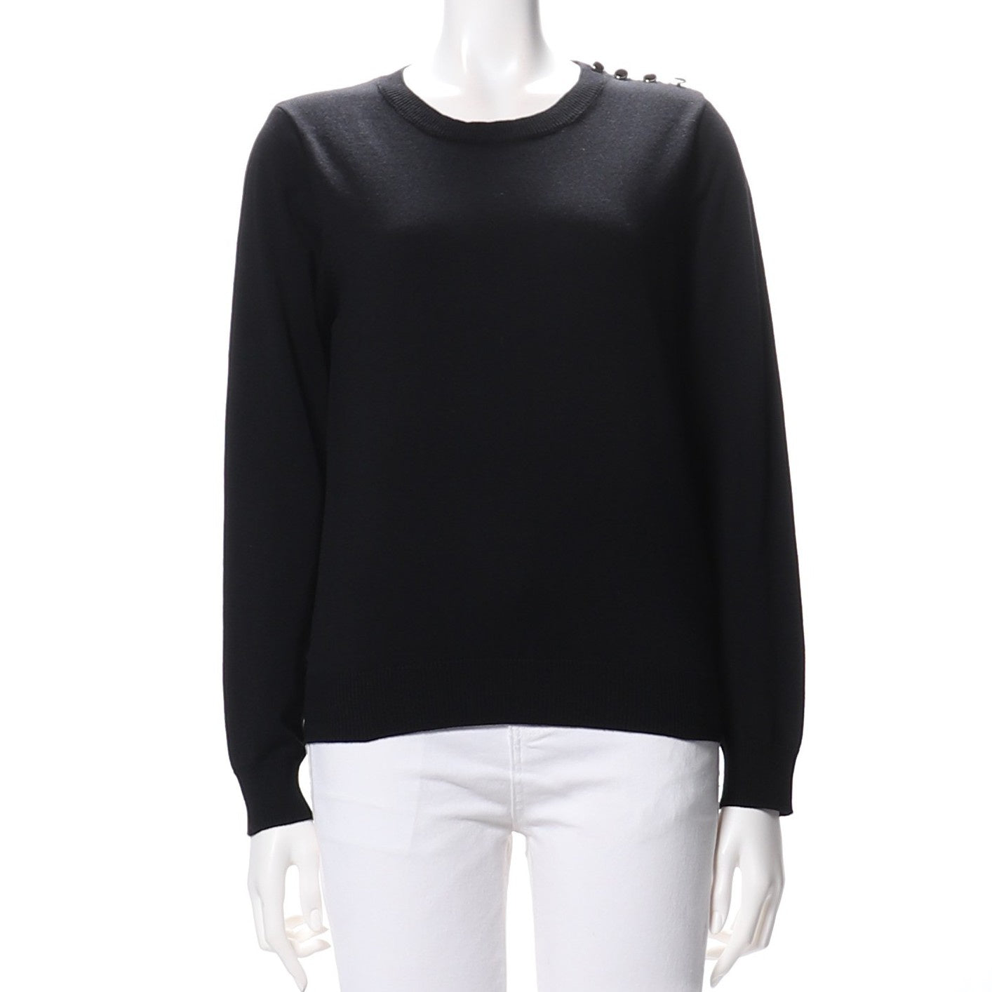 ショルダーボタンクルーネックニット