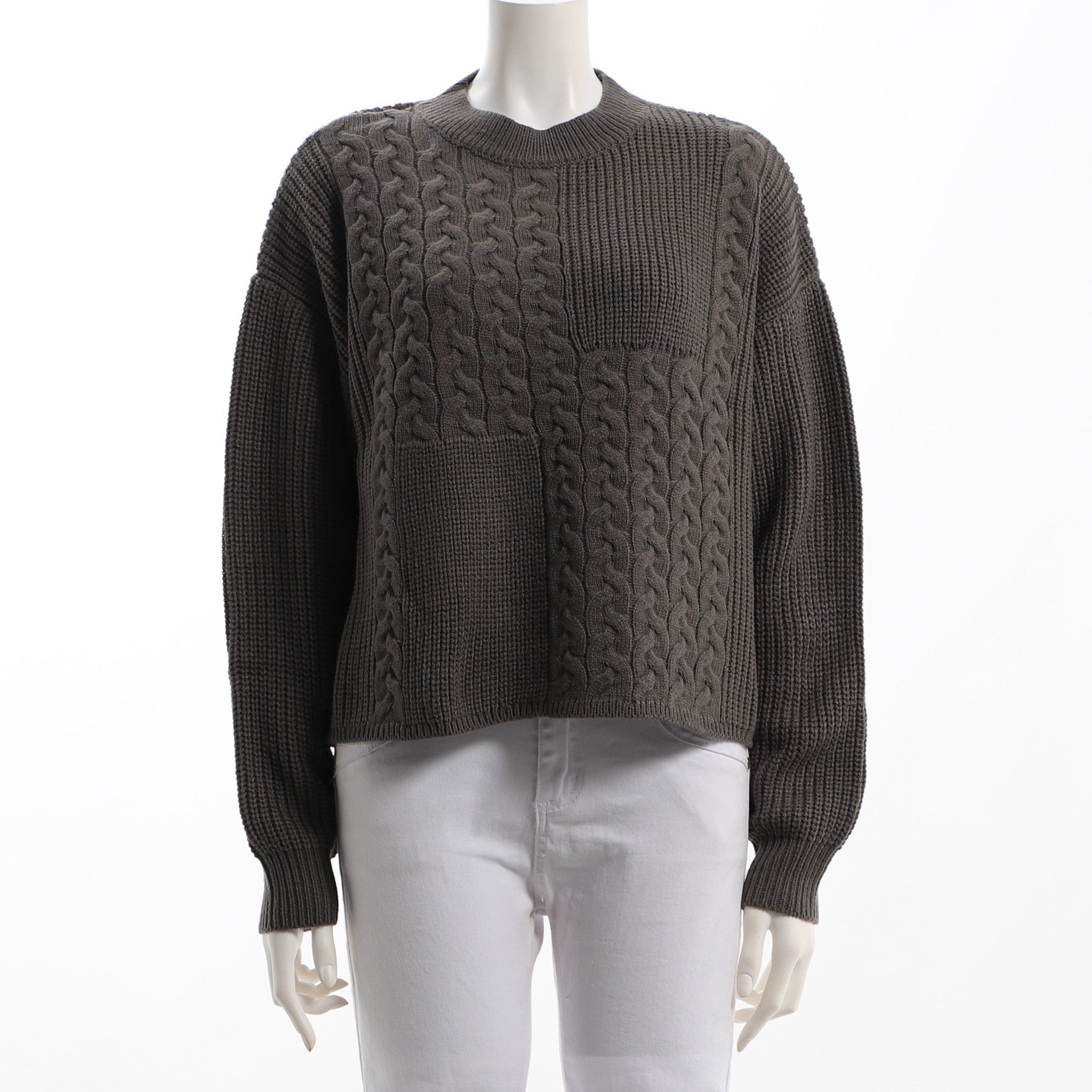 ケーブル切り替えローゲージニット