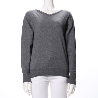 ベーシックVネックニット