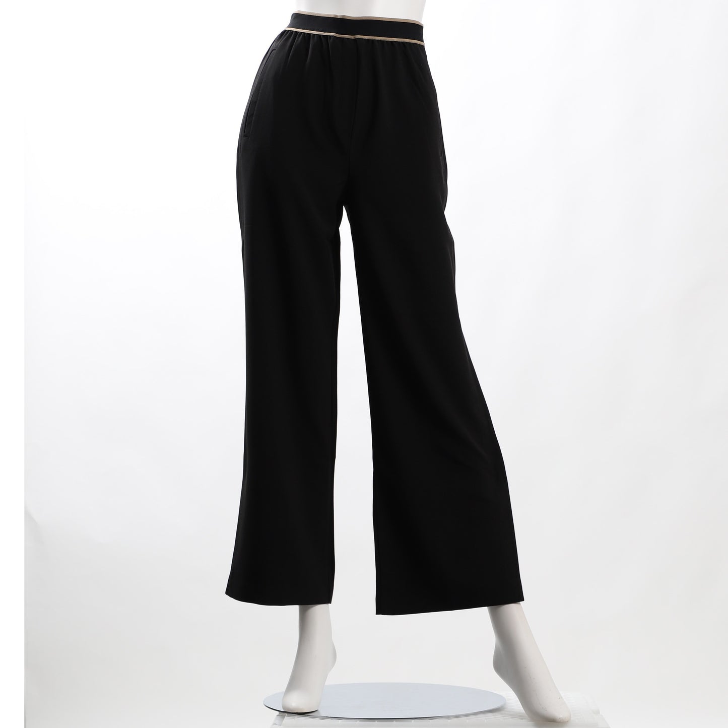 裾スリットフレアパンツ