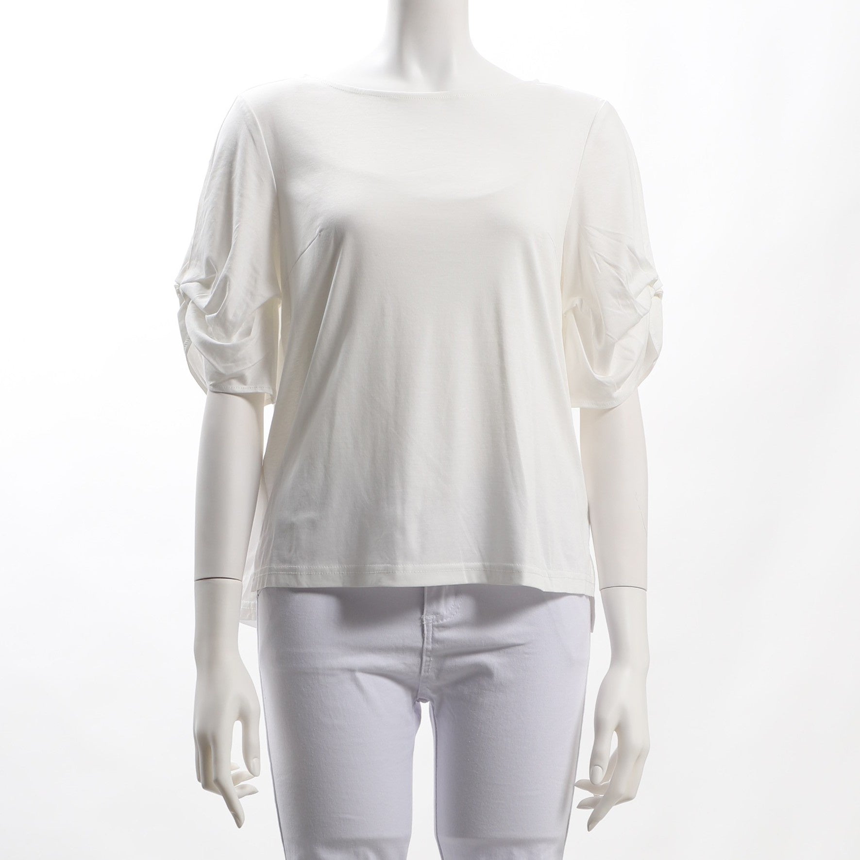 ボリュームスリーブバックボタンカットソー