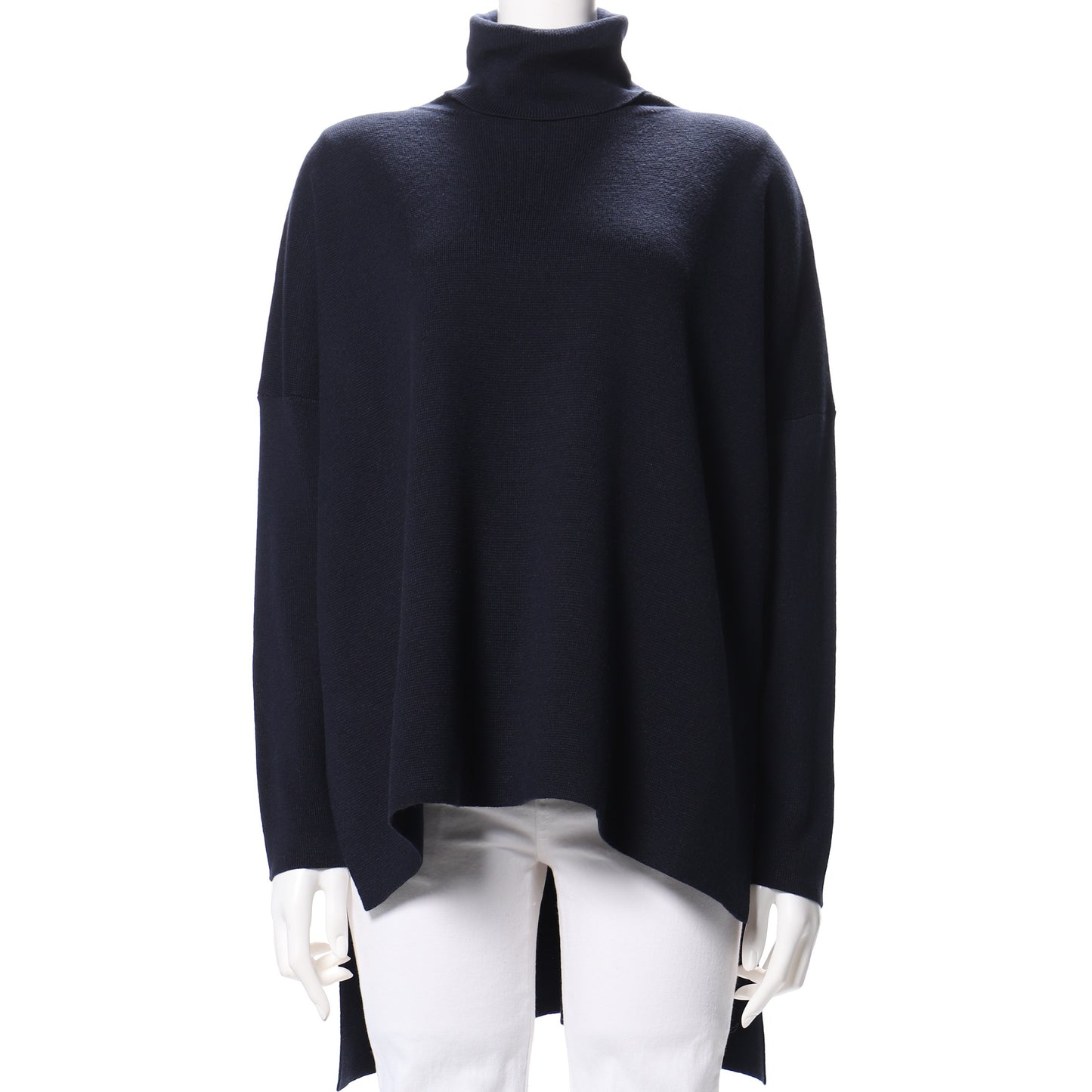 バックテールタートルネックニット