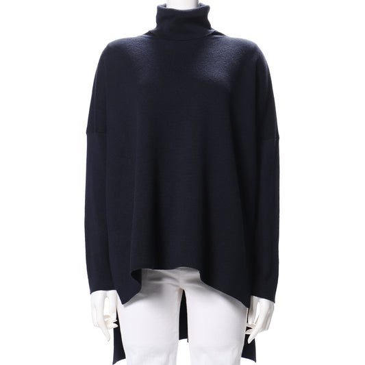 バックテールタートルネックニット