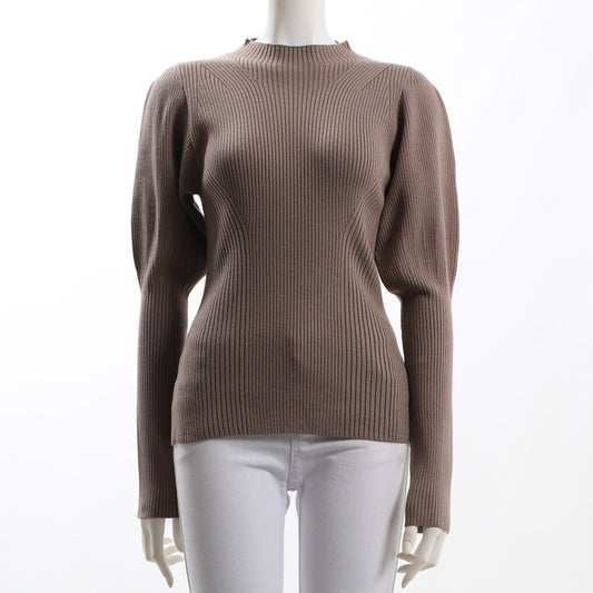 シンプルクルーネックニット