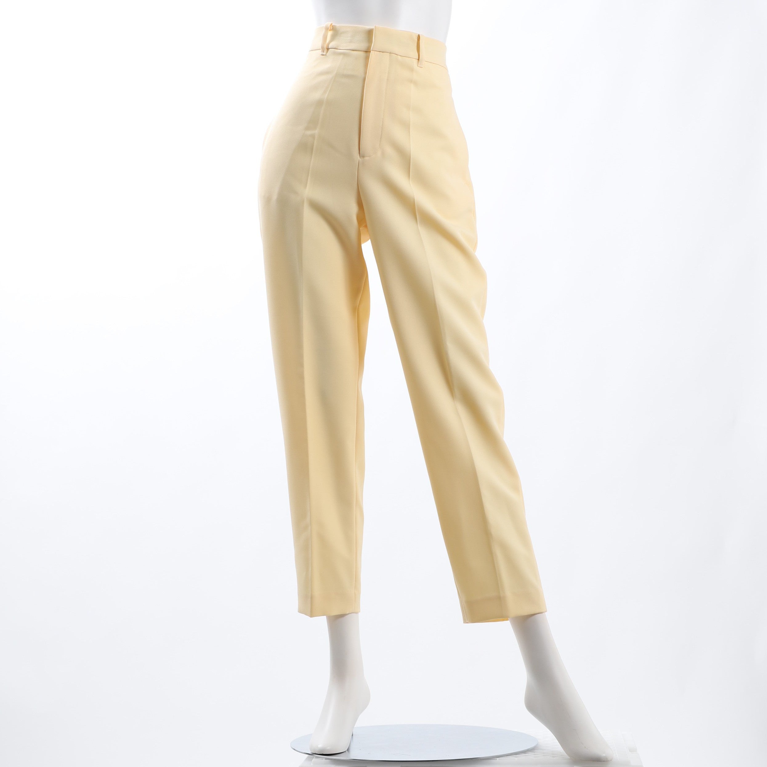 コンフォータブルストレッチテーパードパンツ