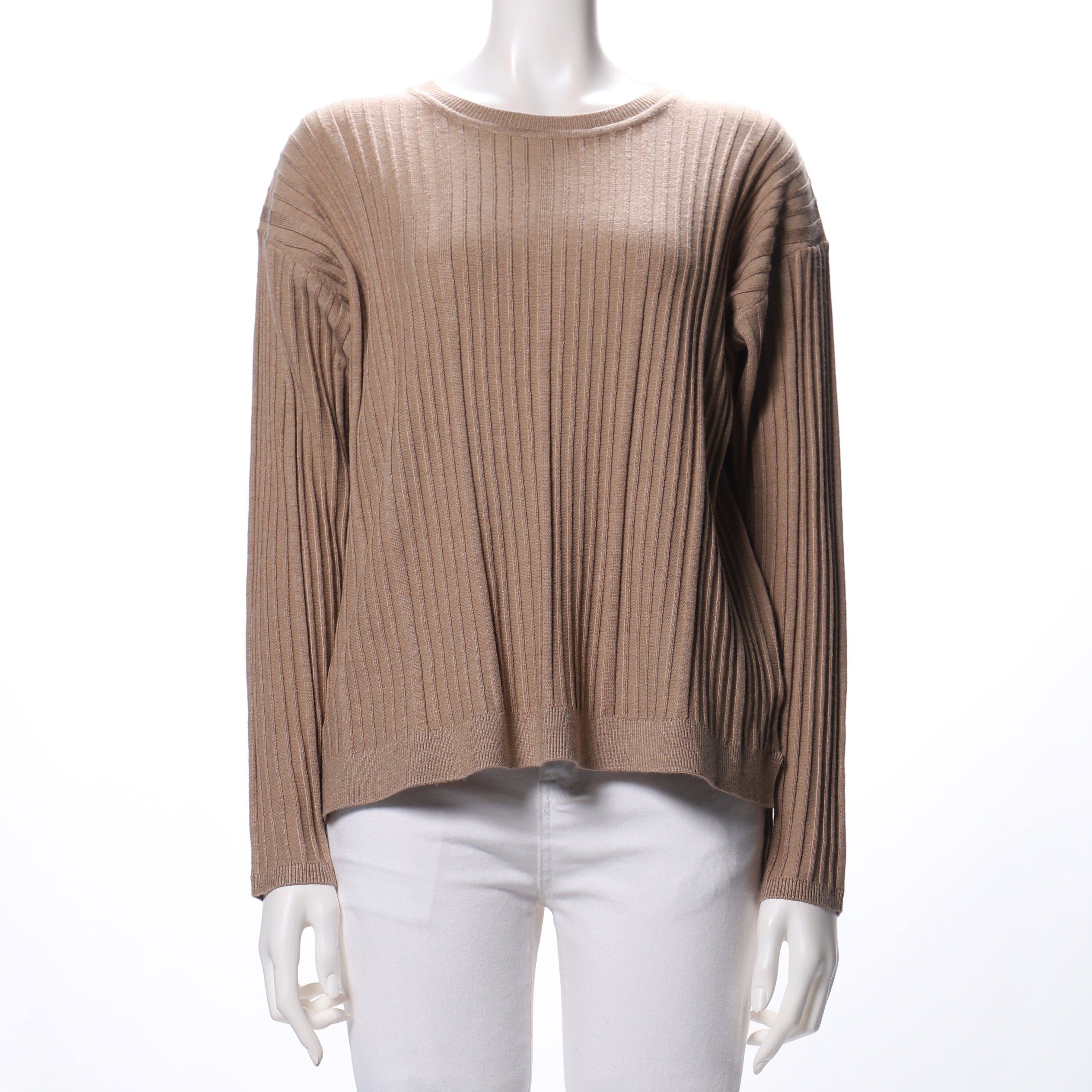 バックテールデザインリブニット