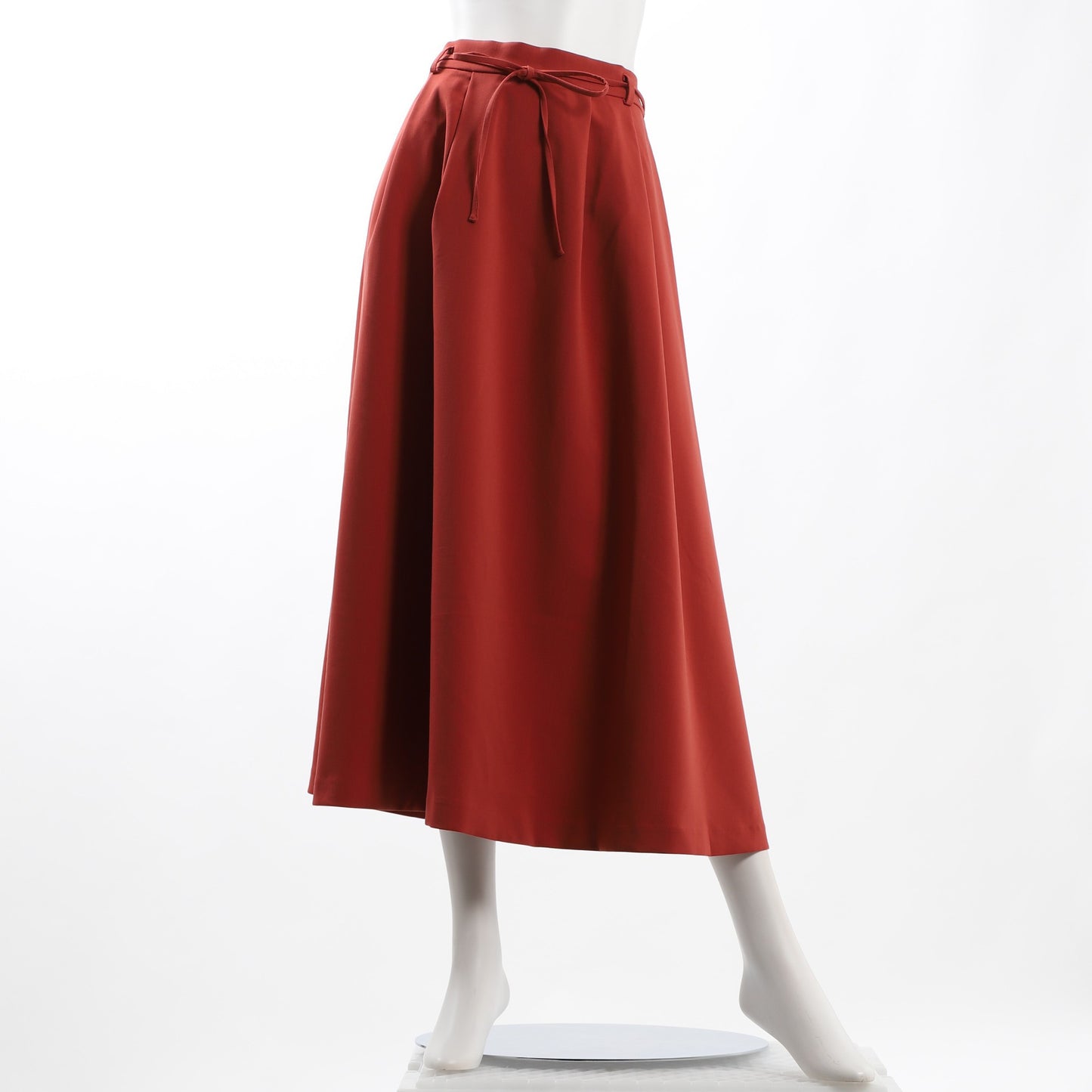 リボンベルト付きフレアスカート