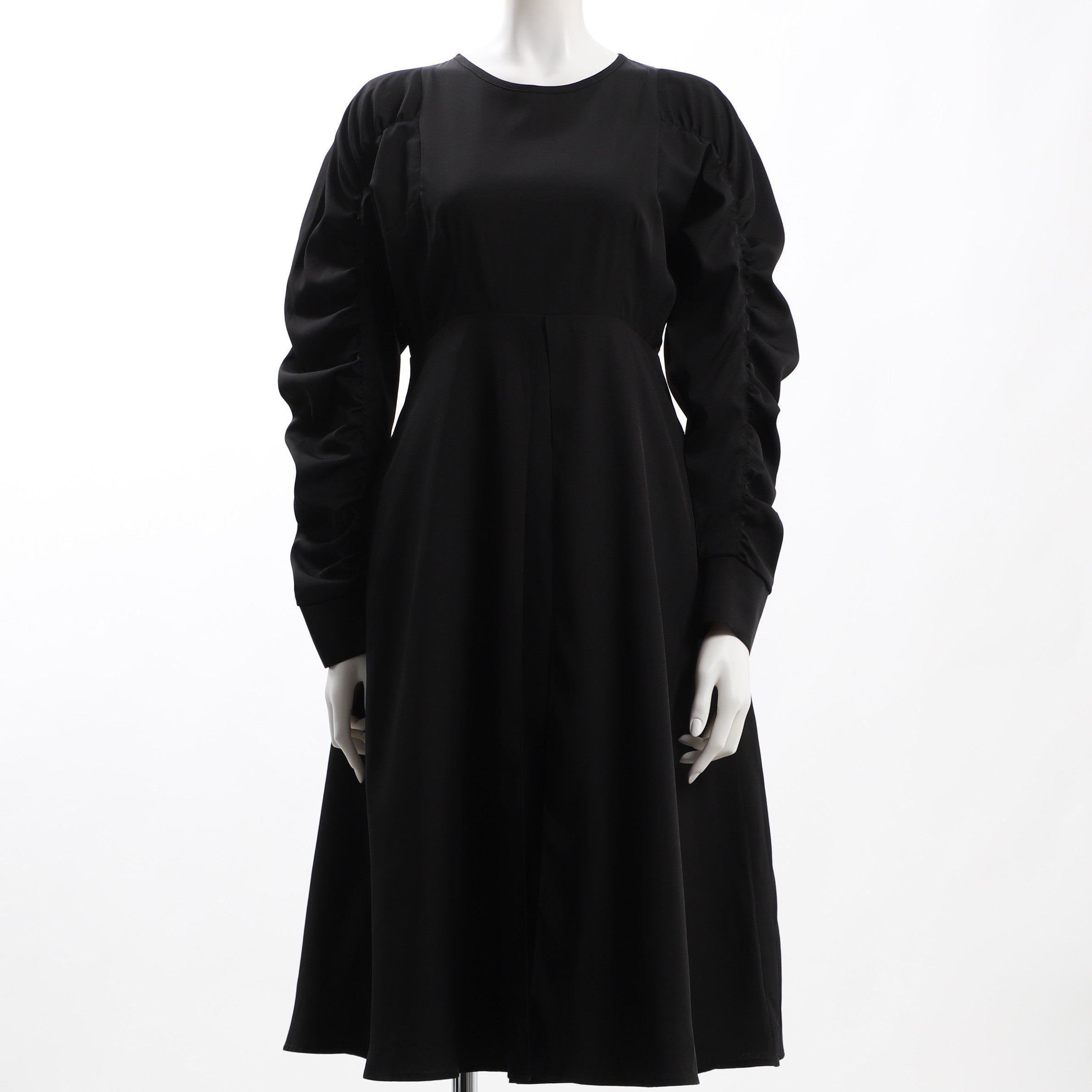 袖ギャザークルーネックワンピース