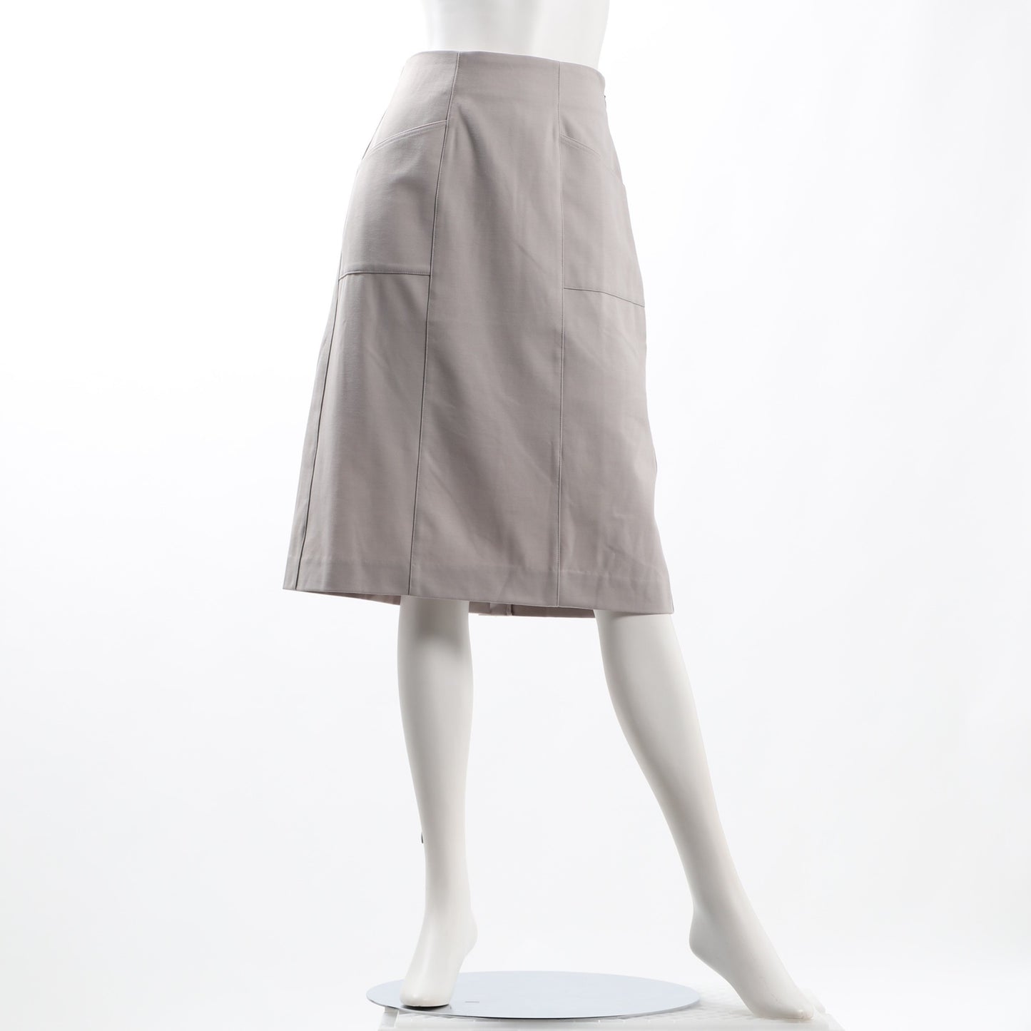 フロントポケットセミタイトスカート