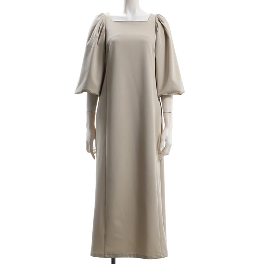 ふんわりパフスリーブワンピース