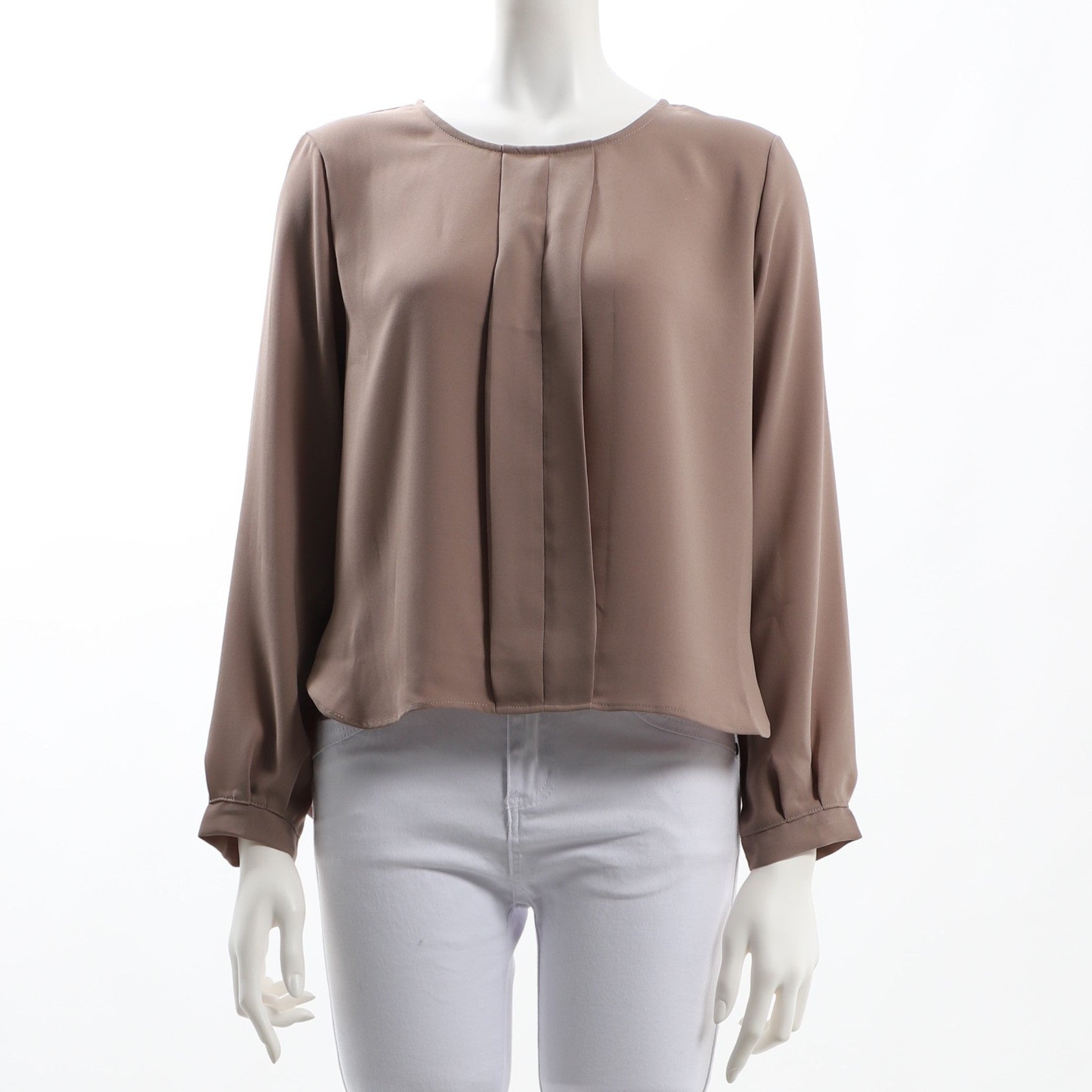 フロントタックデザインブラウス