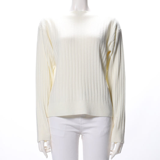 スラッシュドネックリブニット