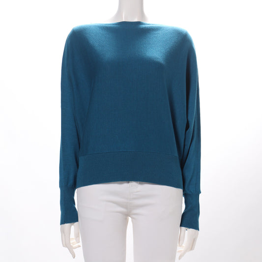 ドルマンスリーブニット