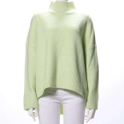 ドロップショルダーハイネックニット