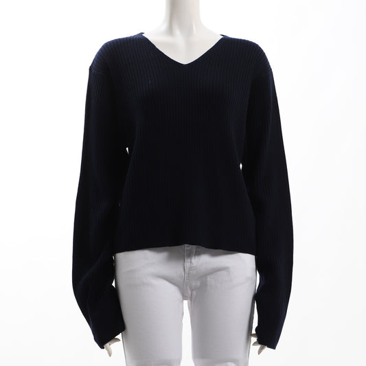 Vネックリブニット