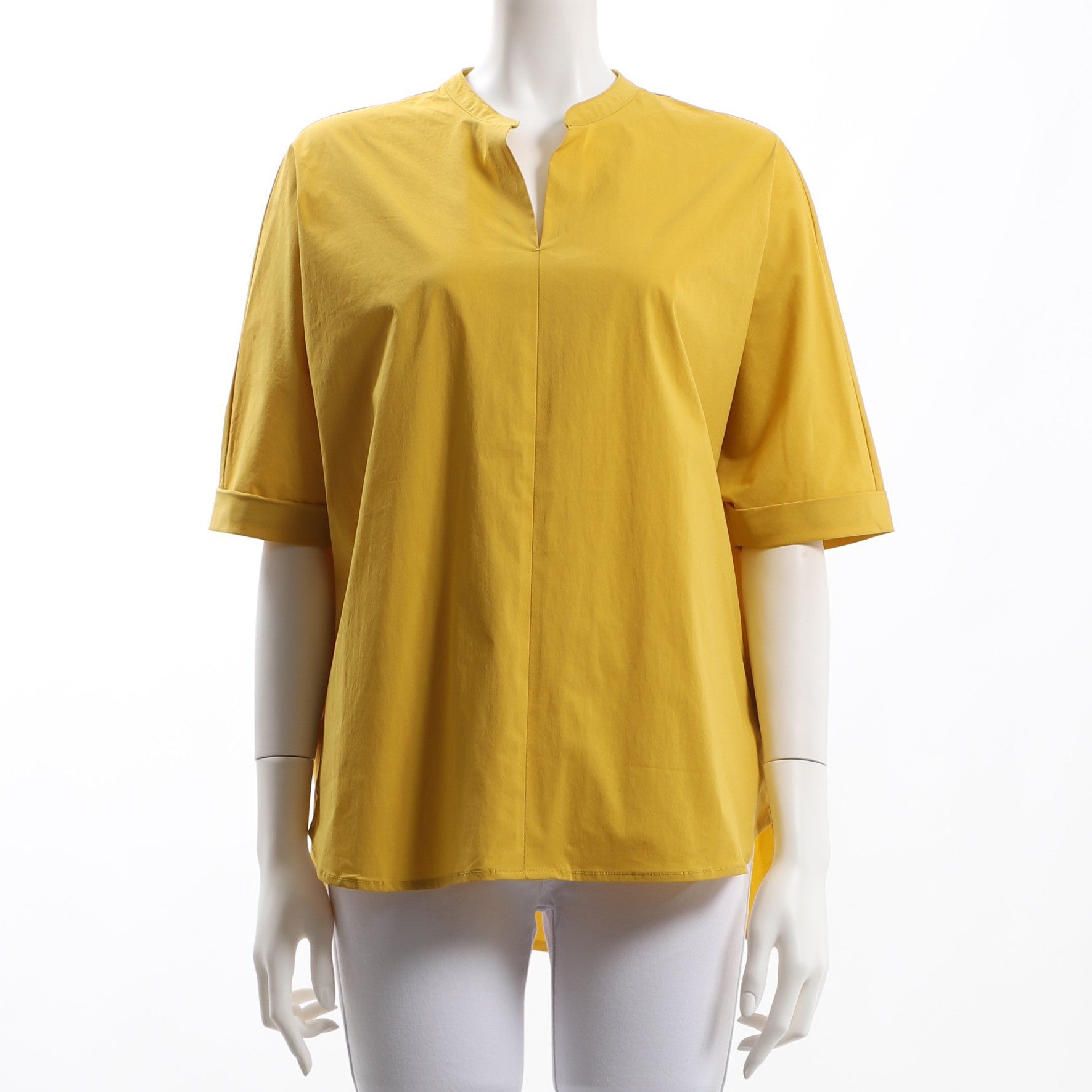 バックタックデザインブラウス