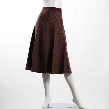 ヘリンボーン柄ニットスカート