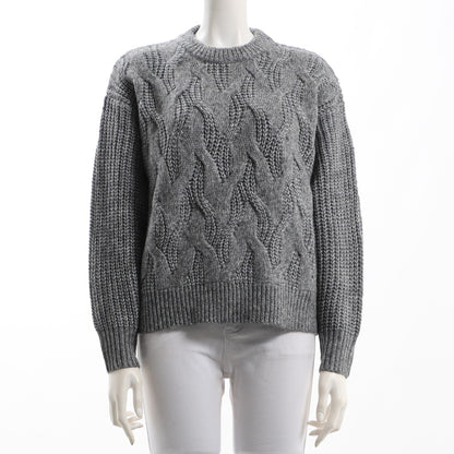 透かし編みケーブルニット