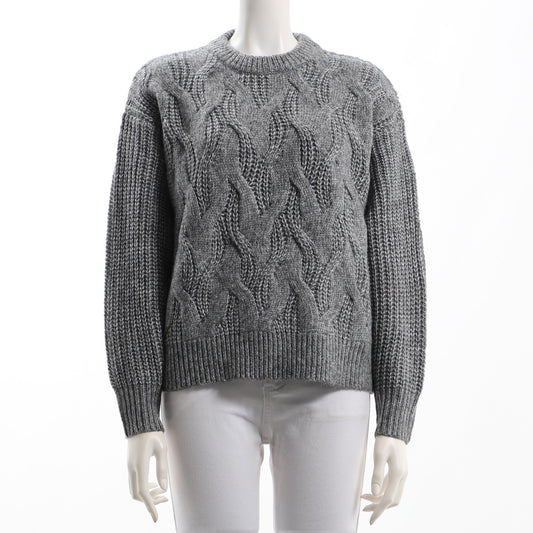 透かし編みケーブルニット