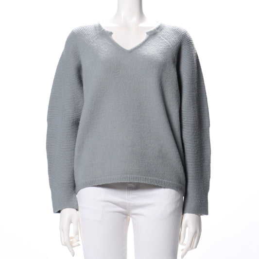 オープンフロントネックニット