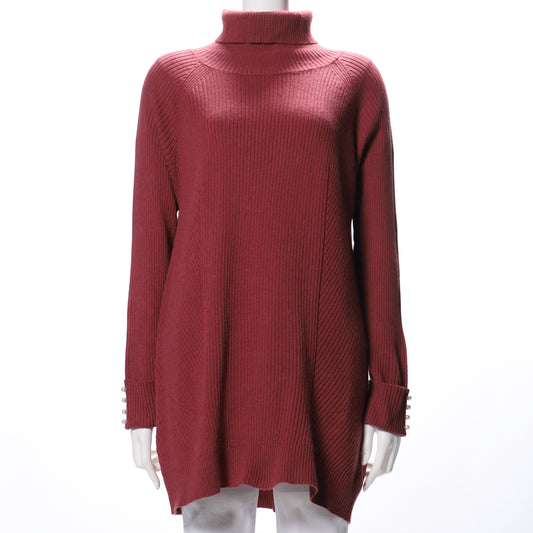 パール付きタートルネックニット