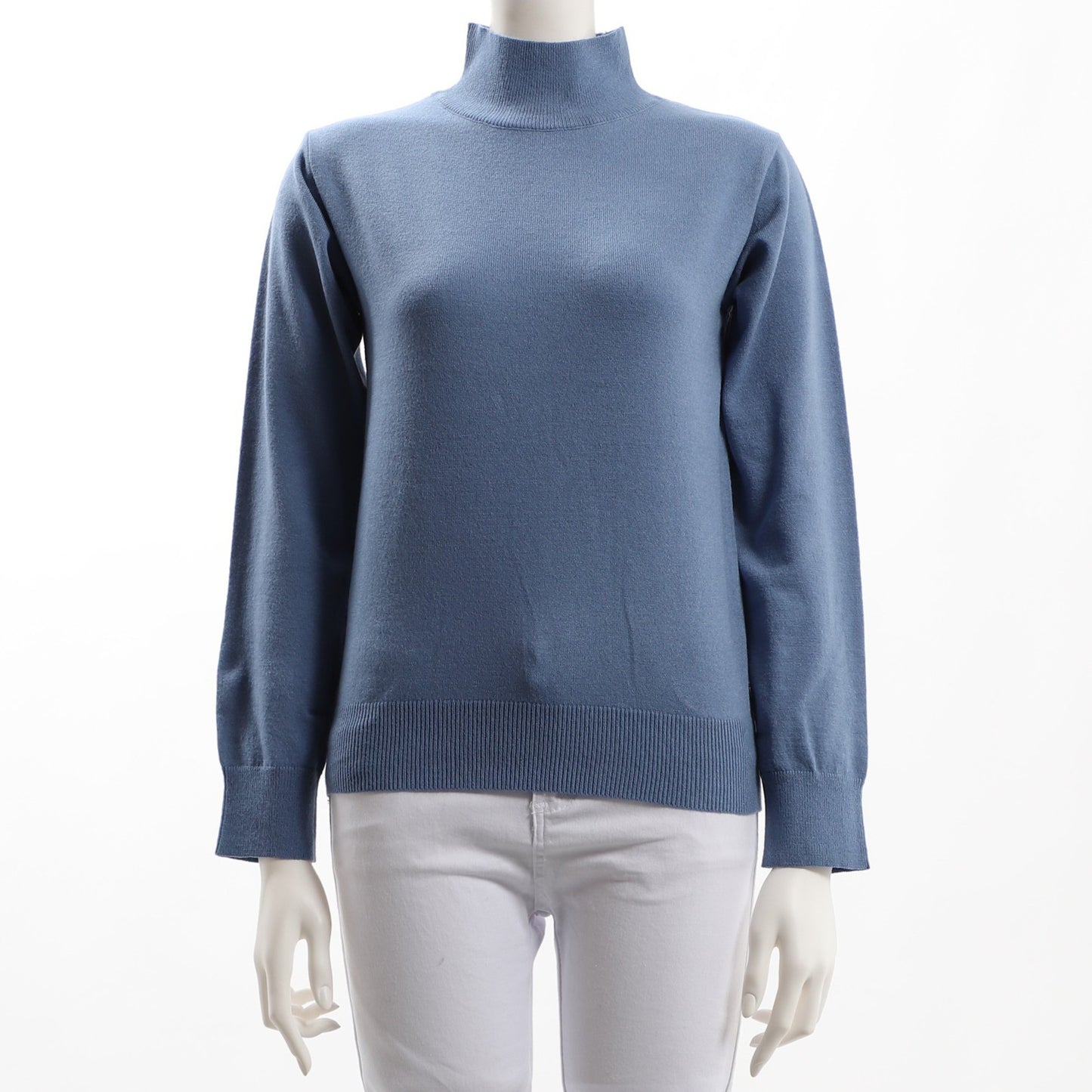 着回しやすいニット